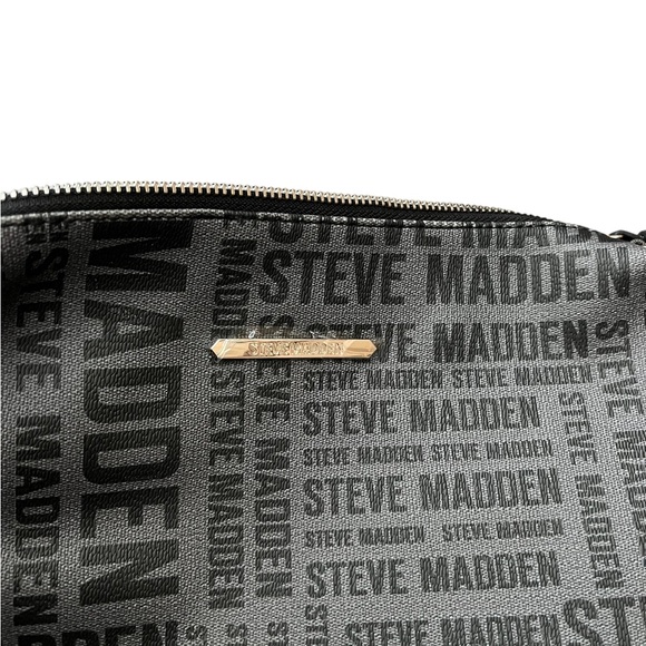 Steve Madden Cosmetic Makeup Bag - Picture 2 of 6